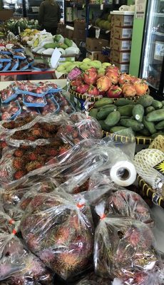 Tan Sang Tropical Fruit by null