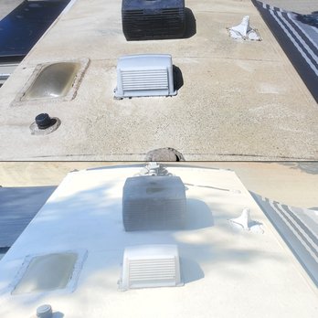Sparkle RV Cleaning - RV Roof Before & After - Auto Detailing Near Me - Milwaukie, Oregon Sparkle RV Cleaning - RV Roof Before & After - Auto Detailing Near Me - Milwaukie, Oregon