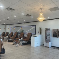 Great Lakes Nails