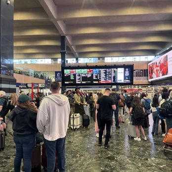 London Euston - Train Stations Near Me - London, XGL London Euston - Train Stations Near Me - London, XGL