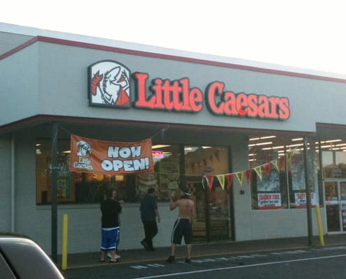 Little Caesars Pizza by null