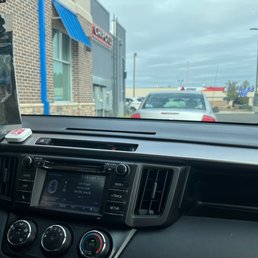 Line for drivethru