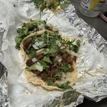 Tacos Tierra Caliente - 3 fajita tacos (corn tortillas) - Food Trucks Near Me - Houston, Texas Tacos Tierra Caliente - 3 fajita tacos (corn tortillas) - Food Trucks Near Me - Houston, Texas
