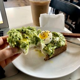 Avo toast