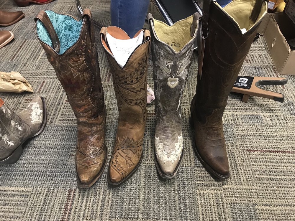 ACREDALE SADDLERY 73 Photos & 29 Reviews Leather Goods 5248 Indian River Rd, Virginia