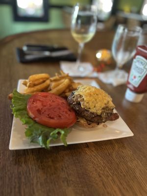 The Cricket Club by null