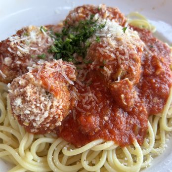 Amaro Bistro - Spaghetti Pollette - Italian Near Me - Bothell, Washington