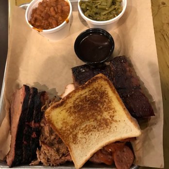 Roscoes Smokehouse - 5 meat plate - Smokehouse Near Me - Burleson, Texas Roscoes Smokehouse - 5 meat plate - Smokehouse Near Me - Burleson, Texas