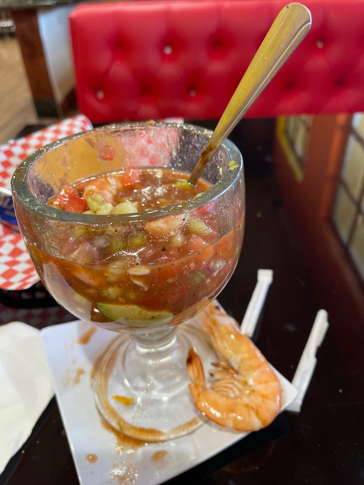 LA TEQUILA RESTAURANT Updated September 2024 4439 Florin Rd