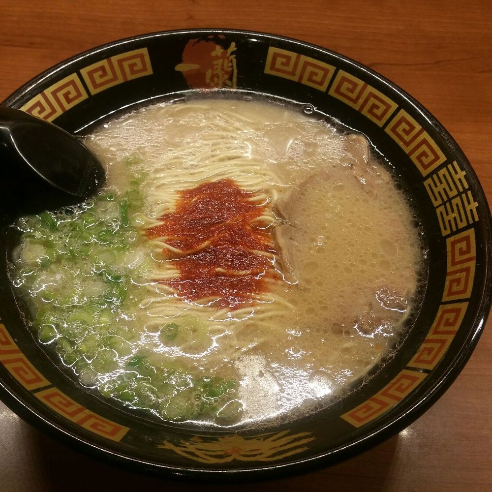 ICHIRAN - Brooklyn - Firm noodle, medium dashi, RICH soup, medium spicy red sauce, 1/2 garlic, with scallion and pork. DELICIOUS. - Ramen Near Me - Brooklyn, New York