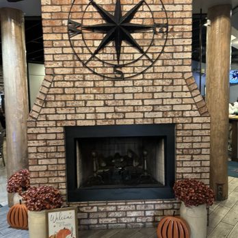 Jerry's Seafood - Inside - Seafood Near Me - Bowie, Maryland
