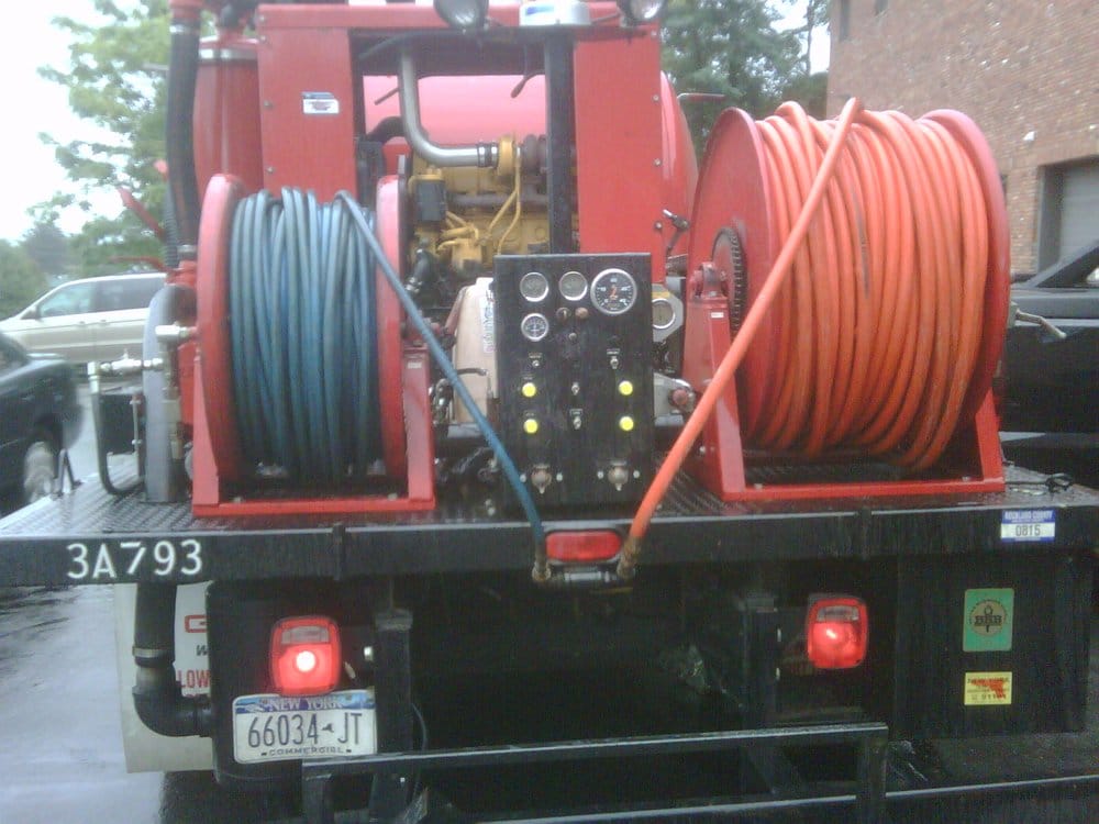 Slide of Expert Sewer & Drain LLC