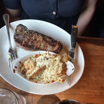 Stoney River - new york strip with Au Gratin Potatoes - Steakhouses Near Me - Duluth, Georgia Stoney River - new york strip with Au Gratin Potatoes - Steakhouses Near Me - Duluth, Georgia