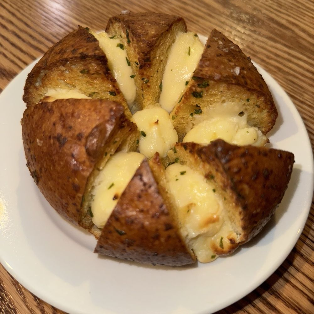 Iggys - Iggy's Garlic Bread - Italian Near Me - Nashville, Tennessee