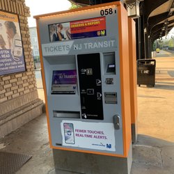 Nj Transit Rail - NJ ticket booth