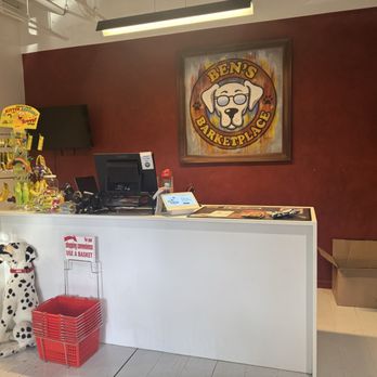 Ben's Barketplace - Midtown Sacramento - Check out - Pet Stores Near Me - Sacramento, California