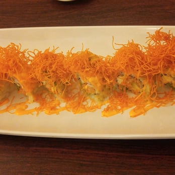 Irashai Sushi - Alaska King Roll This is good salmon roll with crunchy sweet potato - Sushi Bars Near Me - Seattle, Washington