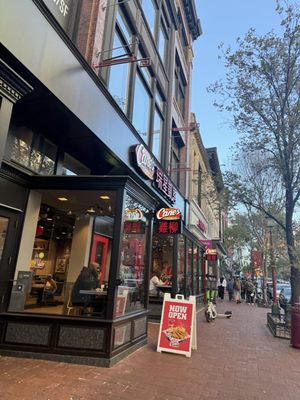 Raising Cane's Chicken Fingers by null