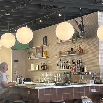 Lazy Moon - Open full bar - Pizza Near Me - Maitland, Florida Lazy Moon - Open full bar - Pizza Near Me - Maitland, Florida