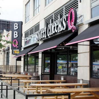 Sweet Cheeks Q - Southern Near Me - Boston, Massachusetts