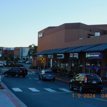 La Jolla Village Square - With the many families friendly stores, you will find those of Marshalls and the world market and the shoe stores for men and women. - Shopping Centers Near Me - La Jolla, California La Jolla Village Square - With the many families friendly stores, you will find those of Marshalls and the world market and the shoe stores for men and women. - Shopping Centers Near Me - La Jolla, California