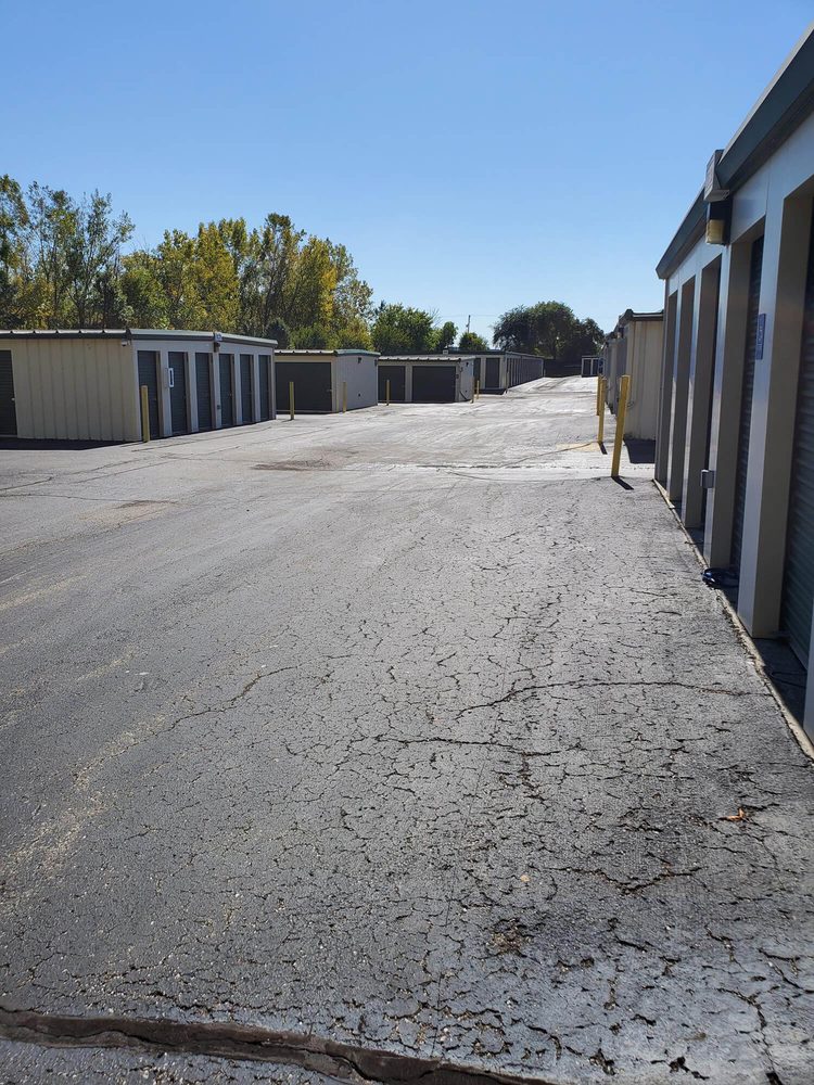 STORAGE SENSE 22 Photos 120 North Mill Creek Rd, Noblesville