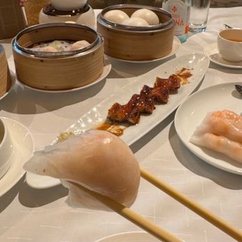 明閣 - Shrimp dumpling - Cantonese Near Me - Hong Kong, HK