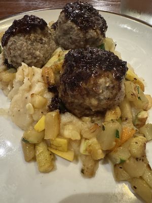 Tusk & Trotter American Brasserie Bentonville by null
