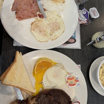 EAT Bistro - Cantonese Near Me - Rosemead, California EAT Bistro - Cantonese Near Me - Rosemead, California