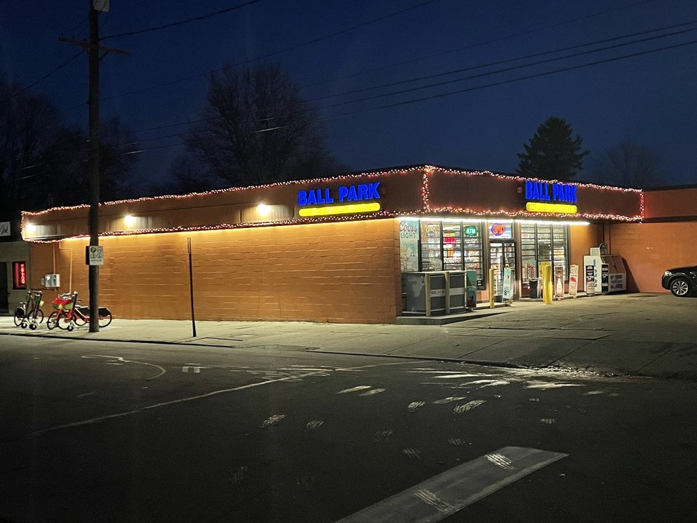 BALL PARK PARTY STORE Updated June 2024 10 Photos 1157 Fulton St W, Grand Rapids, Michigan