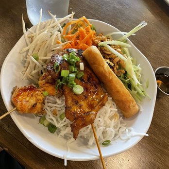 Pho Tre Bien Cafe - Tre bien vermicelli - Vietnamese Near Me - El Paso, Texas