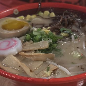 Kusshi - Tonkotsu pork ramen - Sushi Bars Near Me - Arlington, Virginia