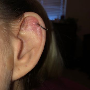 Lucky Horseshoe Tattoo - A little less than 24 hrs after my helix piercing by Whitney. - Tattoo Near Me - Lake Worth, Texas Lucky Horseshoe Tattoo - A little less than 24 hrs after my helix piercing by Whitney. - Tattoo Near Me - Lake Worth, Texas