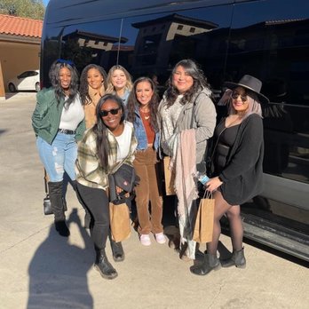 Limos of Austin - Deep Eddy's Dripping Springs - Limos Near Me - Austin, Texas Limos of Austin - Deep Eddy's Dripping Springs - Limos Near Me - Austin, Texas