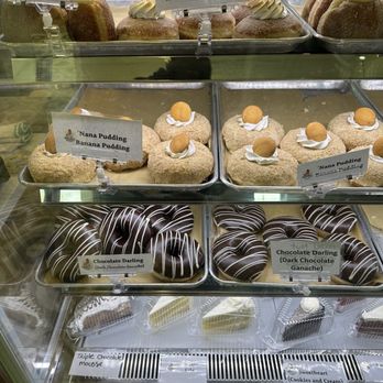 Blondie's Doughnuts - Cakes and doughnuts - Donuts Near Me - Edgewater, Maryland