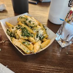 Anomaly Deli House - Garlic fries