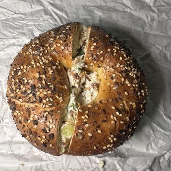 Bagels on Park - Everything Bagel - Coffee & Tea Near Me - Weehawken, New Jersey