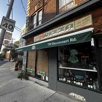 Mac's Pizza - Exterior - Pizza Near Me - Toronto, Ontario Mac's Pizza - Exterior - Pizza Near Me - Toronto, Ontario