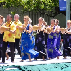 Na Lei Hulu I Ka Wekiu - Nā Lei Hulu I Ka Wēkiu at the Yerba Buena Gardens Festival.