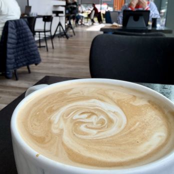 ES Café - As always let's start the day with a creamy rich latte. - Coffee & Tea Near Me - Lévis, Quebec