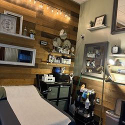 Humble Bee Sugaring Studio - Horizon Ridge - The salon