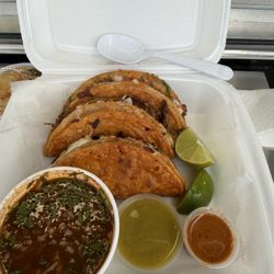 Tacos Jalisco - Quesabarria- tacos with consome