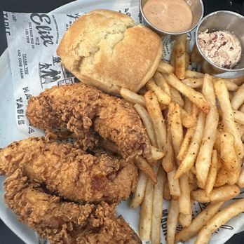 Magnolia Table - Chicken Tender Basket - Breakfast & Brunch Near Me - Waco, Texas
