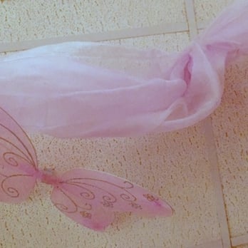 Didi's Paradise - Silk butterflies on the ceiling to relax you - Waxing Near Me - Malverne, New York