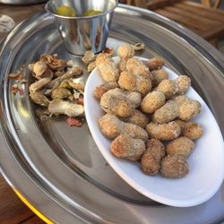 La Bernarda - ... for starters .....