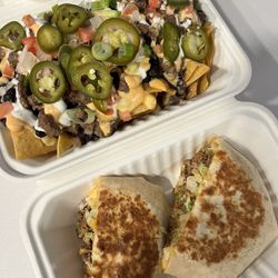 Little Miner Taco - Americano Munchwrap** (the munch wrap is the best thing on the menu and it's not even close)