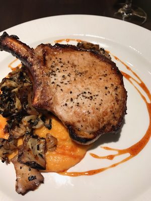 Richard's Restaurant & Bar by null