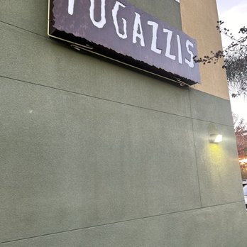 Fugazzis - Outside - New American Near Me - Tulare, California