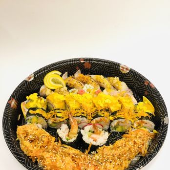 Hin Sushi - a plate of sushi on a white background - Sushi Bars Near Me - Scarborough, Ontario Hin Sushi - a plate of sushi on a white background - Sushi Bars Near Me - Scarborough, Ontario