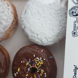 Dixie Cream Donut Shop/ Metro Deli - Yummy